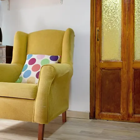 דירה Cathedral Two Bedrooms קדיז