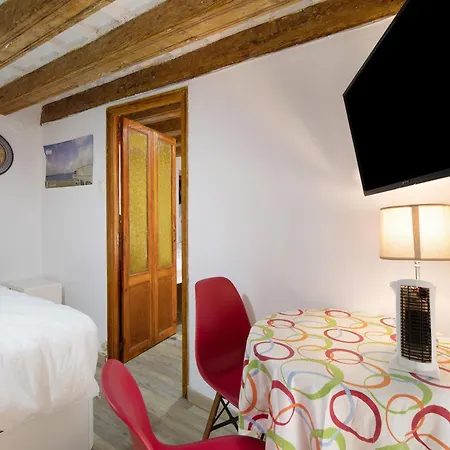 Lejlighed Cathedral Two Bedrooms *